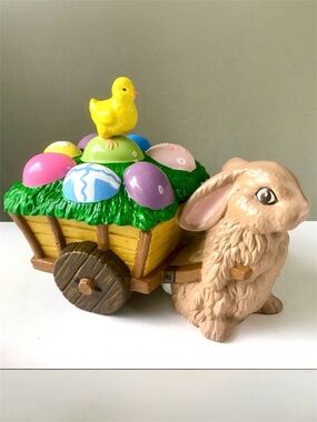 Vintage Easter Bunny Pulling Wagon Cart of Eggs Chick Large Covered Ceramic Dish